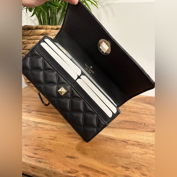 Natalia Boxed Large Turn Lock Wallet - Picture 3 of 10